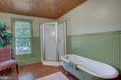 310 W King Street, Shippensburg, PA 17257 - Photo 21