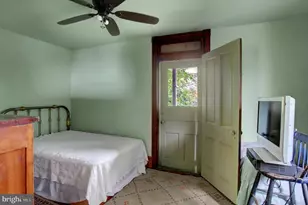 310 W King St, Shippensburg, PA 17257 - Photo 17
