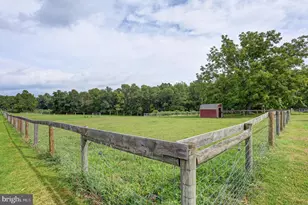 570 Woodstock Rd, Fayetteville, PA 17222 - Photo 19