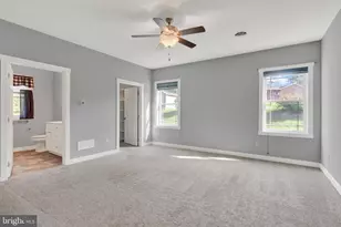 3690 Cascades Dr, Fayetteville, PA 17222 - Photo 13