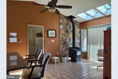 1570 Marilyn Court, Chambersburg, PA 17202 - Photo 7