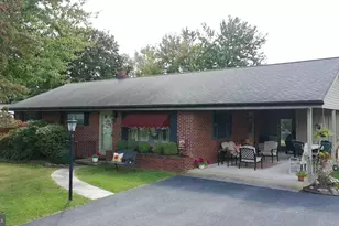 213 Joyce Dr, Fayetteville, PA 17222 - Photo 1