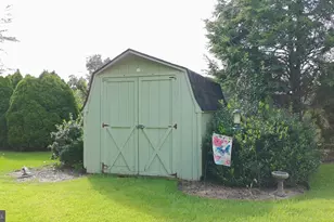 213 Joyce Dr, Fayetteville, PA 17222 - Photo 9