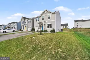 768 Raeann Dr, Greencastle, PA 17225 - Photo 27