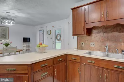 318 Stonegate Circle N, Chambersburg, PA 17201 - Photo 11