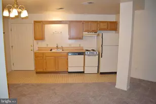 1121 Stanley Ave, Chambersburg, PA 17201 - Photo 7