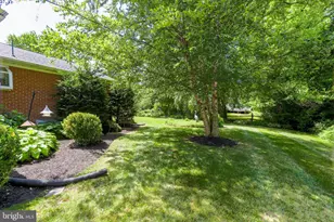325 Overhill Dr, Chambersburg, PA 17202 - Photo 7