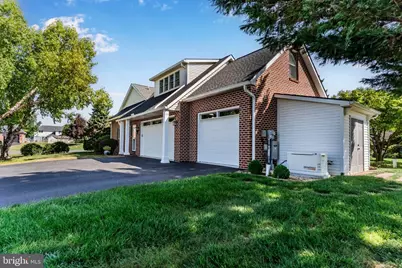 3536 Fox Hill Drive, Chambersburg, PA 17202 - Photo 5