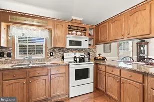 185 New Ln, Chambersburg, PA 17202 - Photo 11