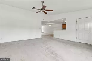 172 Antietam Dr, Waynesboro, PA 17268 - Photo 5