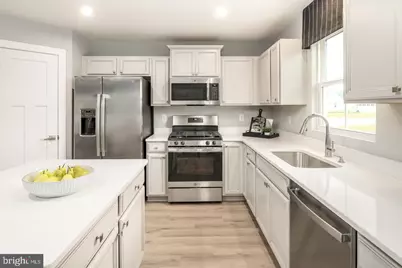 702 Mina Circle, Greencastle, PA 17225 - Photo 5