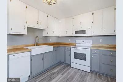 247 E Madison Street, Greencastle, PA 17225 - Photo 15