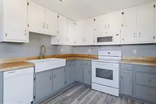 247 E Madison St, Greencastle, PA 17225 - Photo 15