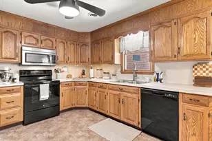 210 Minnich Rd, Chambersburg, PA 17201 - Photo 7