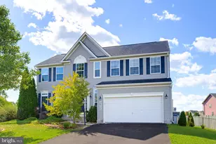 3630 Rolling Hills Dr, Greencastle, PA 17225 - Photo 1