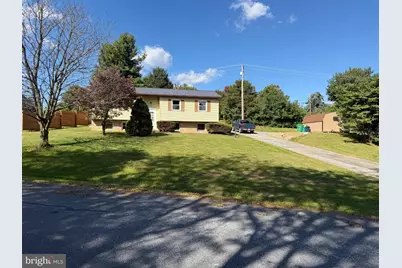 2677 Williamsburg Circle, Chambersburg, PA 17202 - Photo 3
