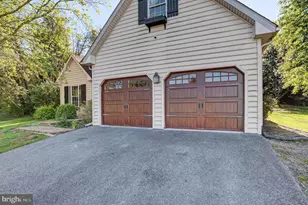 673 Karvois Ct, Chambersburg, PA 17202 - Photo 3