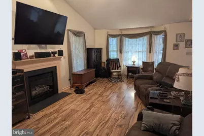 180 N Blackberry Lane, Fayetteville, PA 17222 - Photo 3