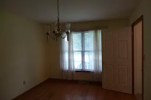 438 Larkspur Ln, Chambersburg, PA 17202 - Photo 11