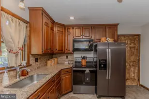 10125 Mountain Rd, Orrstown, PA 17244 - Photo 39