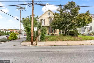 29 E 2nd St, Waynesboro, PA 17268 - Photo 3