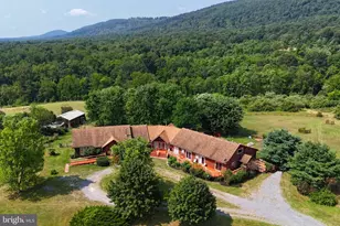 2179 Layton Rd, Warfordsburg, PA 17267 - Photo 3