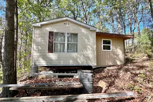 407 Woodlawn Dr, Breezewood, PA 15533 - Photo 5