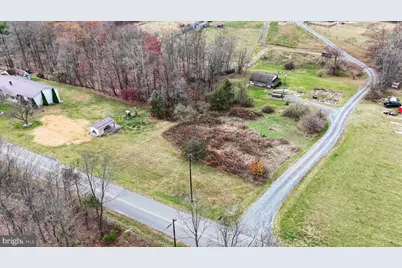 Oliver, McConnellsburg, PA 17233 - Photo 1