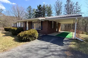 242 Gracey Rd, Waterfall, PA 16689 - Photo 31