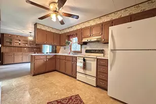 242 Gracey Rd, Waterfall, PA 16689 - Photo 7