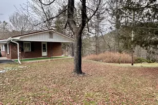 242 Gracey Rd, Waterfall, PA 16689 - Photo 27