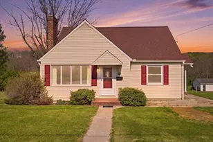 313 S 1st St, Mc Connellsburg, PA 17233 - Photo 1