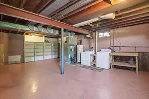 313 S 1st St, Mc Connellsburg, PA 17233 - Photo 25