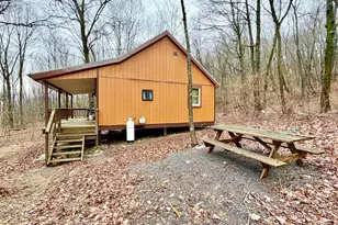 190 Thunder Rock Rd, Breezewood, PA 15533 - Photo 5