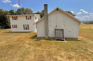 2737 Black's Mountain Rd, Waterfall, PA 16689 - Photo 39