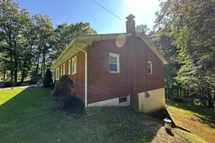 6987 Timber Ridge Rd, Big Cove Tannery, PA 17212 - Photo 3