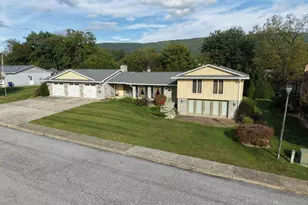526 N 5th St, Mc Connellsburg, PA 17233 - Photo 15