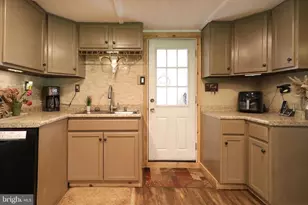 2523 Pennington Rd, Tyrone, PA 16686 - Photo 11