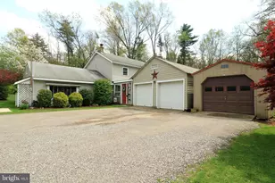 2523 Pennington Rd, Tyrone, PA 16686 - Photo 3