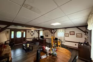 537 Scellini St, Robertsdale, PA 16674 - Photo 9