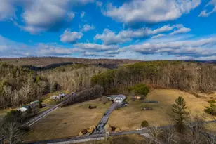 19882 Earnhardt Dr, Three Springs, PA 17264 - Photo 3