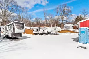 11210 Dlg Dr, Shade Gap, PA 17255 - Photo 13