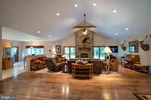 12946 Lakeland Dr, Hesston, PA 16647 - Photo 5