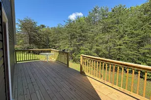7505 Mountain View Dr, Three Springs, PA 17264 - Photo 11