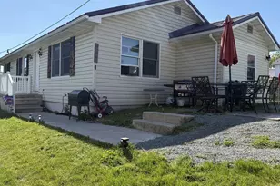 667 Cromwell St, Orbisonia, PA 17243 - Photo 3