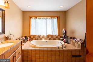 6882 Hungry Hollow Rd, Alexandria, PA 16611 - Photo 17
