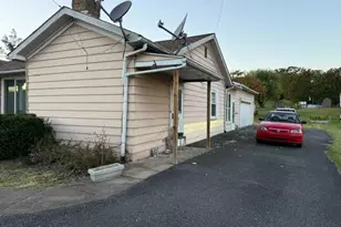 33 W Main St, Thompsontown, PA 17094 - Photo 23