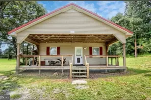 241 Tobias Dr, East Waterford, PA 17021 - Photo 3