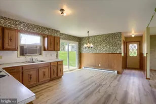 77 Texs Park Dr, Thompsontown, PA 17094 - Photo 11