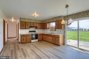 77 Texs Park Dr, Thompsontown, PA 17094 - Photo 9